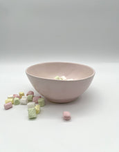 Lade das Bild in den Galerie-Viewer, Kleine Schale "mooi" - Marshmallow Rosa - Größe S