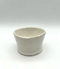 Lade das Bild in den Galerie-Viewer, Becher „DeaR“ - Gloss White