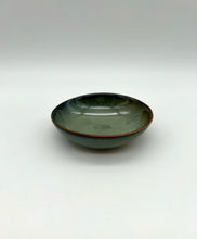 Lade das Bild in den Galerie-Viewer, Ramekin "baba" - Olive - Größe XS
