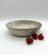 Lade das Bild in den Galerie-Viewer, Große Bowl "Clyde" - Sand - Größe L