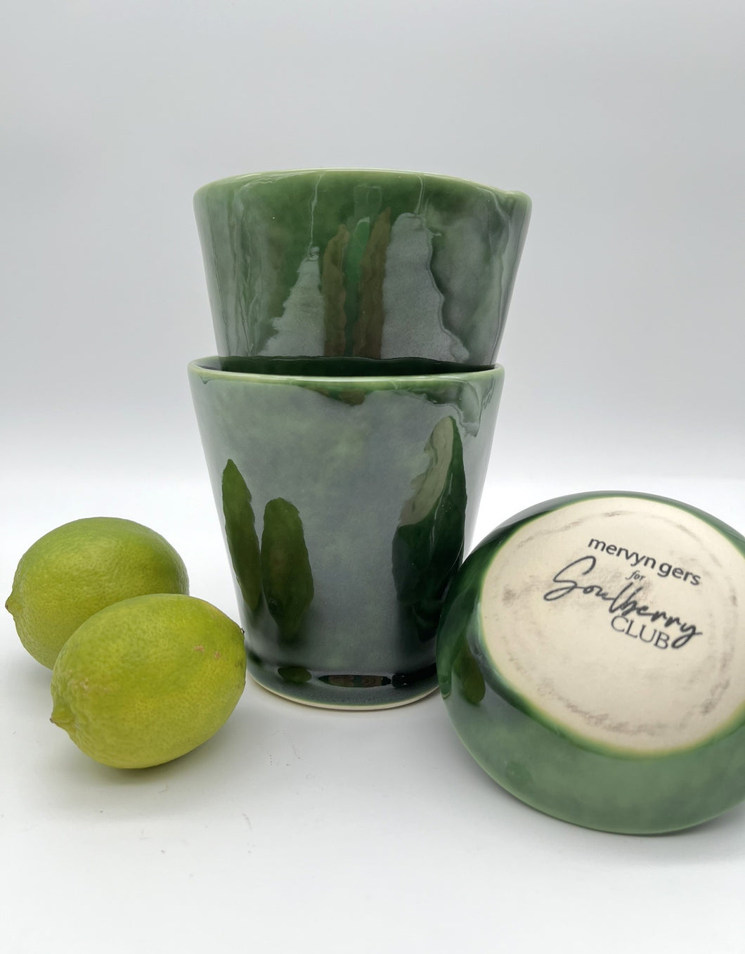 Großer Becher „GiVe“ - Grün