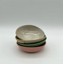 Lade das Bild in den Galerie-Viewer, Ramekin &quot;baba&quot; - Sand - Größe XS
